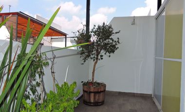 Townhouse en renta en Lago Constanza 47