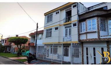 ARRIENDO APTO  EN SEGUNDO PISO BARRIO ARAGUANEY YOPAL