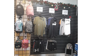 MEGA MALL / 24 DE DICIEMBRE / 72M / ESPACIO AMPLIO / BODEGA / OFICINA