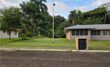 ALQUILER DE CASA EN BRAZOS HEIGHTS COLON DE 770M 4 HABITACION AMOBLADA