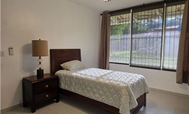 ALQUILER DE CASA EN BRAZOS HEIGHTS COLON DE 770M 4 HABITACION AMOBLADA