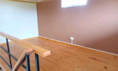 ALQUILER DE CASA EN ALTO BOQUETE 3R