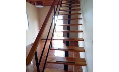 ALQUILER DE CASA EN ALTO BOQUETE 3R