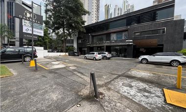 CALLE 50 / GALERIA 50 / 289M / 2 NIVEL / DIVISION / SOBRE VIA