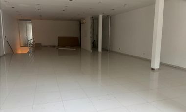 CALLE 50 / GALERIA 50 / 289M / 2 NIVEL / DIVISION / SOBRE VIA