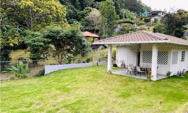 ALQUILER DE CASA AMOBLADA EN BOQUETE 2R