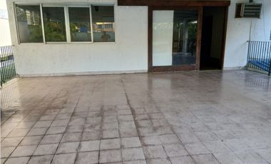 VENTA CASA EN EL CARMEN 1010M2 CON PISCINA Y TERRAZA MLD