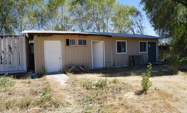 🏭 Fábrica industrial regularizada en venta – Quillón