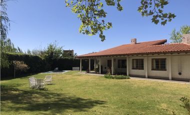 Venta de casa en Lujan de Cuyo, Mendoza.