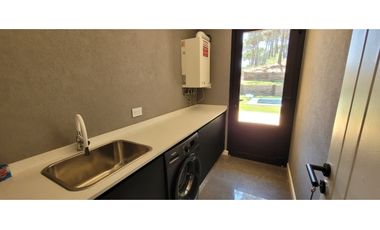 Imponente Casa en Barrio Pioneros- Febrero Temporada 2026