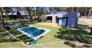 Imponente Casa en Barrio Pioneros- Febrero Temporada 2026