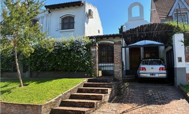 CASA VENTA LOMAS DE SAN ISIDRO HORQUETA