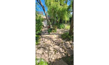 VENTA/ALQUILER - Chalet 4 amb, con piscina - Zona Bosque P.Ramos