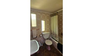 VENTA/ALQUILER - Chalet 4 amb, con piscina - Zona Bosque P.Ramos