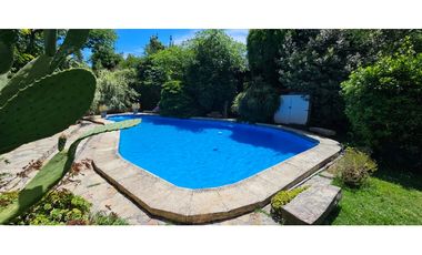 VENTA/ALQUILER - Chalet 4 amb, con piscina - Zona Bosque P.Ramos