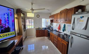 Casa en venta en Wilde