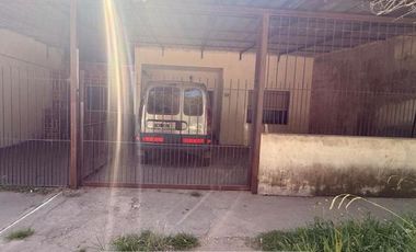 Casa en venta en Merlo Sur