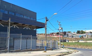 Local Comercial en Arriendo en Variante Carlos Ibáñez, Achupallas