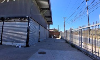 Local Comercial en Arriendo en Variante Carlos Ibáñez, Achupallas