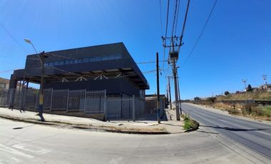 Local Comercial en Arriendo en Variante Carlos Ibáñez, Achupallas