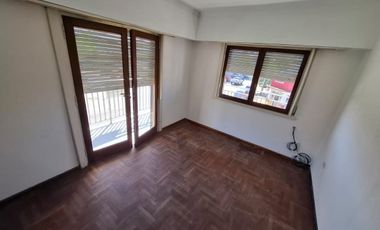 ALQUILER PH 24 MESES 3 AMBIENTES A LA CALLE