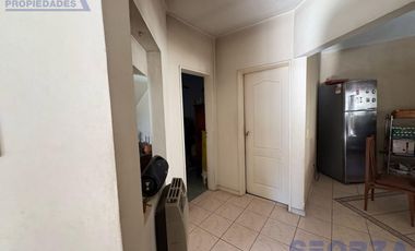 Venta de Casa 5 ambientes con pileta en Los Polvorines Apta Credito