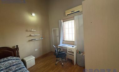 Venta de Casa 5 ambientes con pileta en Los Polvorines Apta Credito