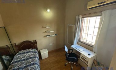 Venta de Casa 5 ambientes con pileta en Los Polvorines Apta Credito