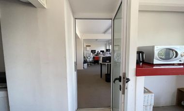 RETASADA!!!!!!!IMPECABLE Oficina Centro Uruguay Norte excelente imagen corporativa.