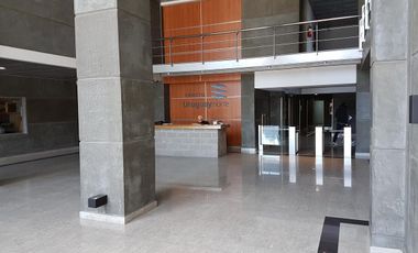 RETASADA!!!!!!!IMPECABLE Oficina Centro Uruguay Norte excelente imagen corporativa.