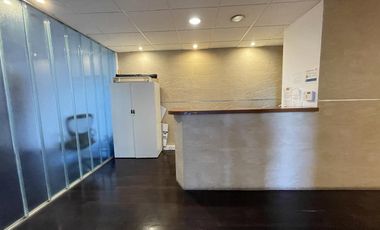 RETASADA!!!!!!!IMPECABLE Oficina Centro Uruguay Norte excelente imagen corporativa.