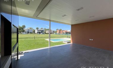 Alquiler de Casa 4 ambientes con piscina en Greenville Polo and Resort - Hudson