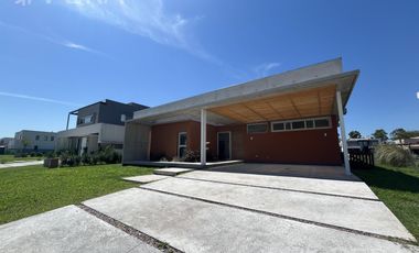 Alquiler de Casa 4 ambientes con piscina en Greenville Polo and Resort - Hudson