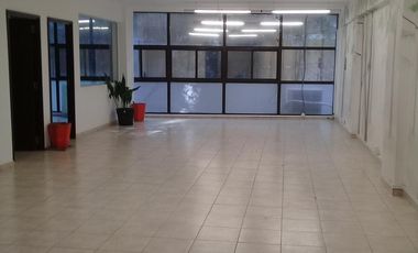 OFICINA MUY BUEN ESTADO, NO PAGA EXPENSAS, EN GALLO 1500 y CHARCAS PALERMO