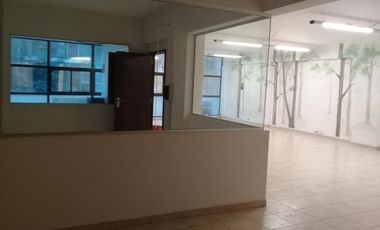 OFICINA MUY BUEN ESTADO, NO PAGA EXPENSAS, EN GALLO 1500 y CHARCAS PALERMO