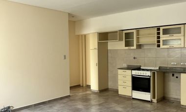 DEPARTAMENTO 2 AMBIENTES  CON TERRAZA  PROPIA