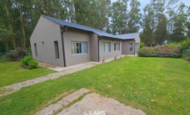 Alquiler tempora 25/26 - Casa 4 ambientes con parrilla - Barrio Privado Arenas del sur