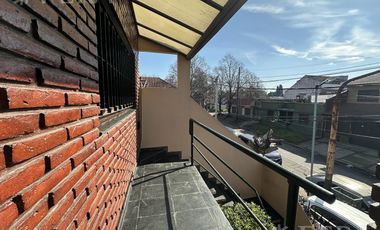 Venta de PH 3 ambientes con quincho en Bernal