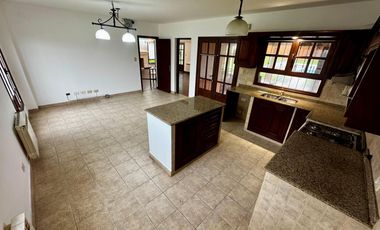 Casa en bajo la viña