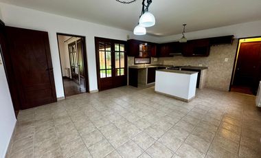 Casa en bajo la viña