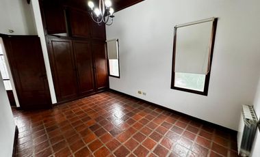 Casa en bajo la viña