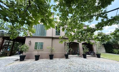 Alquiler Enero Casa 5 ambientes en La Alameda, Nordelta