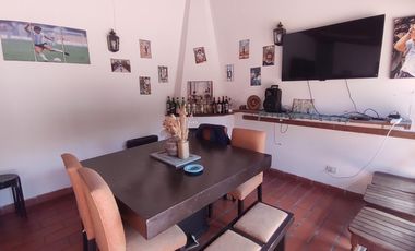 Casa en  VENTA -  4 dormitorios - Beccar