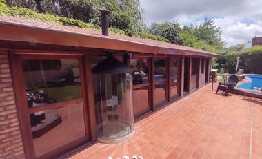 Casa en  VENTA -  4 dormitorios - Beccar