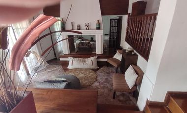 Casa en  VENTA -  4 dormitorios - Beccar