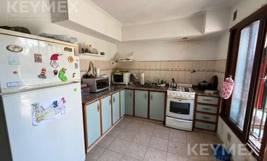 Casa tipo Chalet en Temperley Oeste