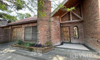 Casa tipo Chalet en Temperley Oeste