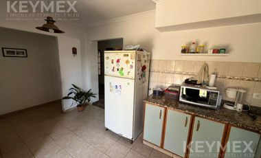 Casa tipo Chalet en Temperley Oeste