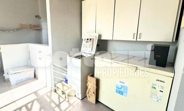 Moderno  PH 4 Ambientes con patio y terraza –  Excelente ubicación