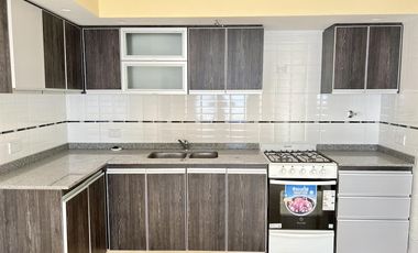 VENTA DEPARTAMENTOS CENTRICOS A ESTRENAR EN LOBOS ESCRITURA INMEDIATA COCHERA DESCUBIERTA